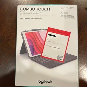 Only used 1x Combo Touch Keyboard for iPad 7th/8th Generation